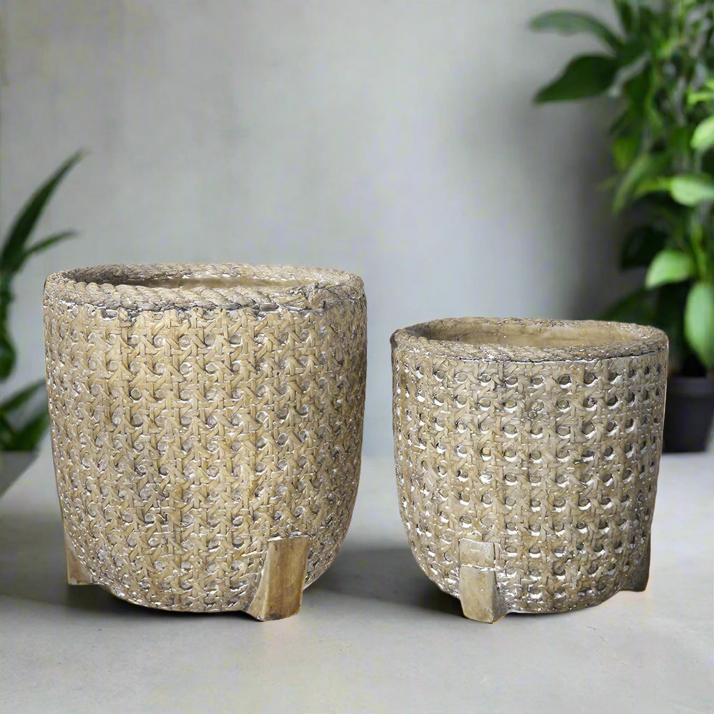 Capri Washed Finish Terracotta Round Pot