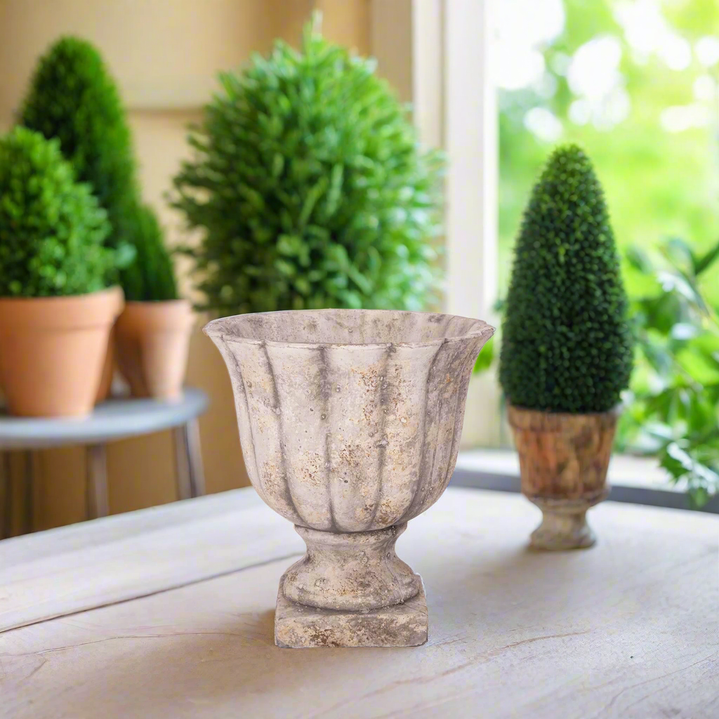 Agnes Terracotta Urn Planter