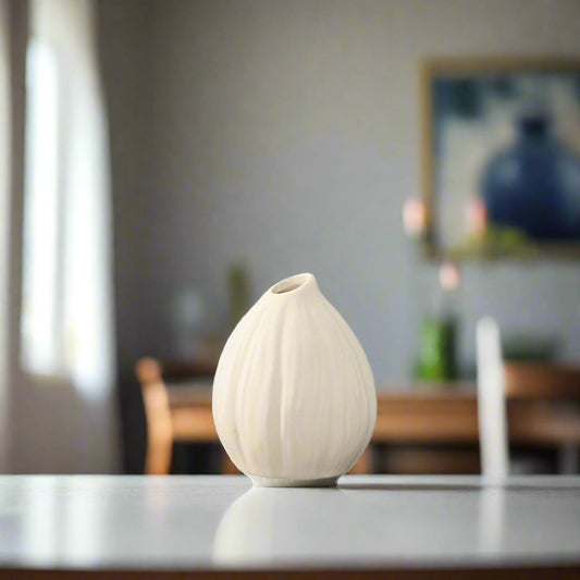 Dolly Textured Ceramic Bellied Vase