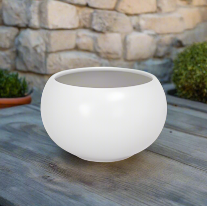 Axelle White Ceramic Planter