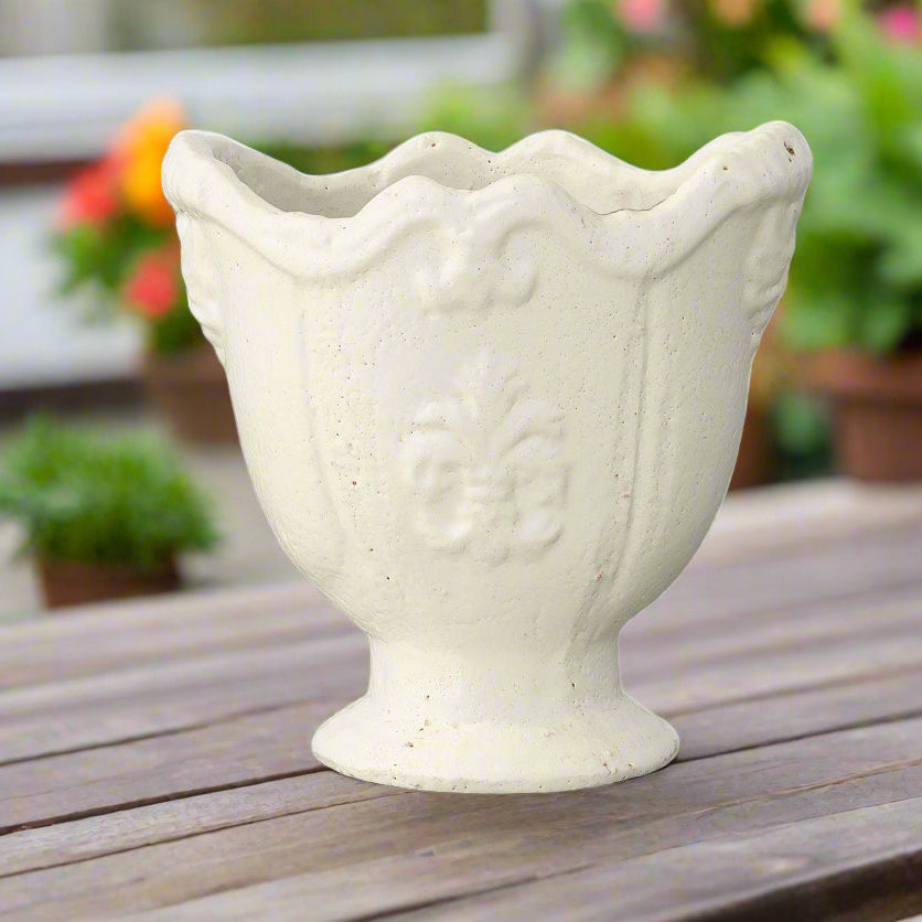 Auresta Glossy Terracotta Planter