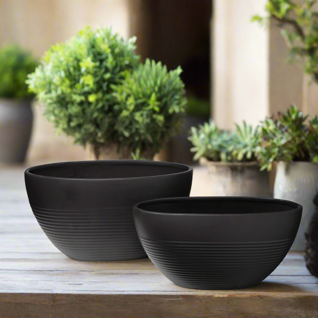 Mavero Embossed Stripe Oval Planter Set (Set of 2)