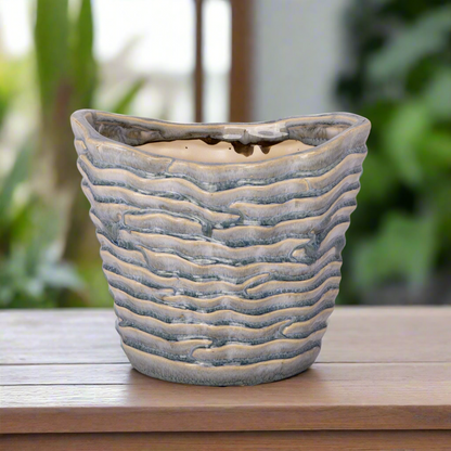 Freesia Wavy Design Ceramic Planter