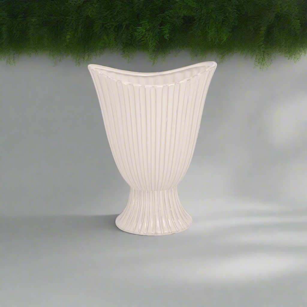 Calla Stoneware Pot