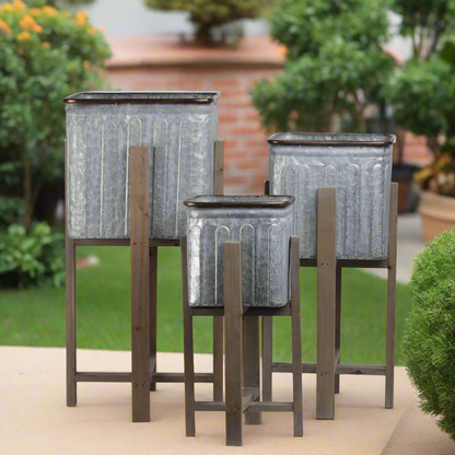 Alden Metal Square Planter Set with Wooden Stands (Set of 3)