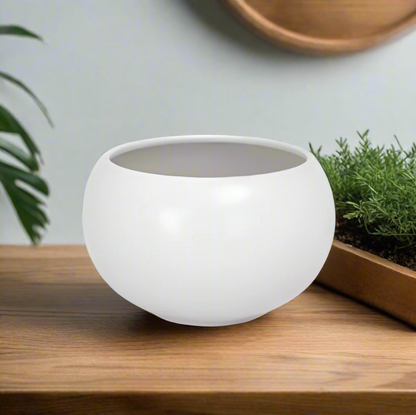 Axelle White Ceramic Planter
