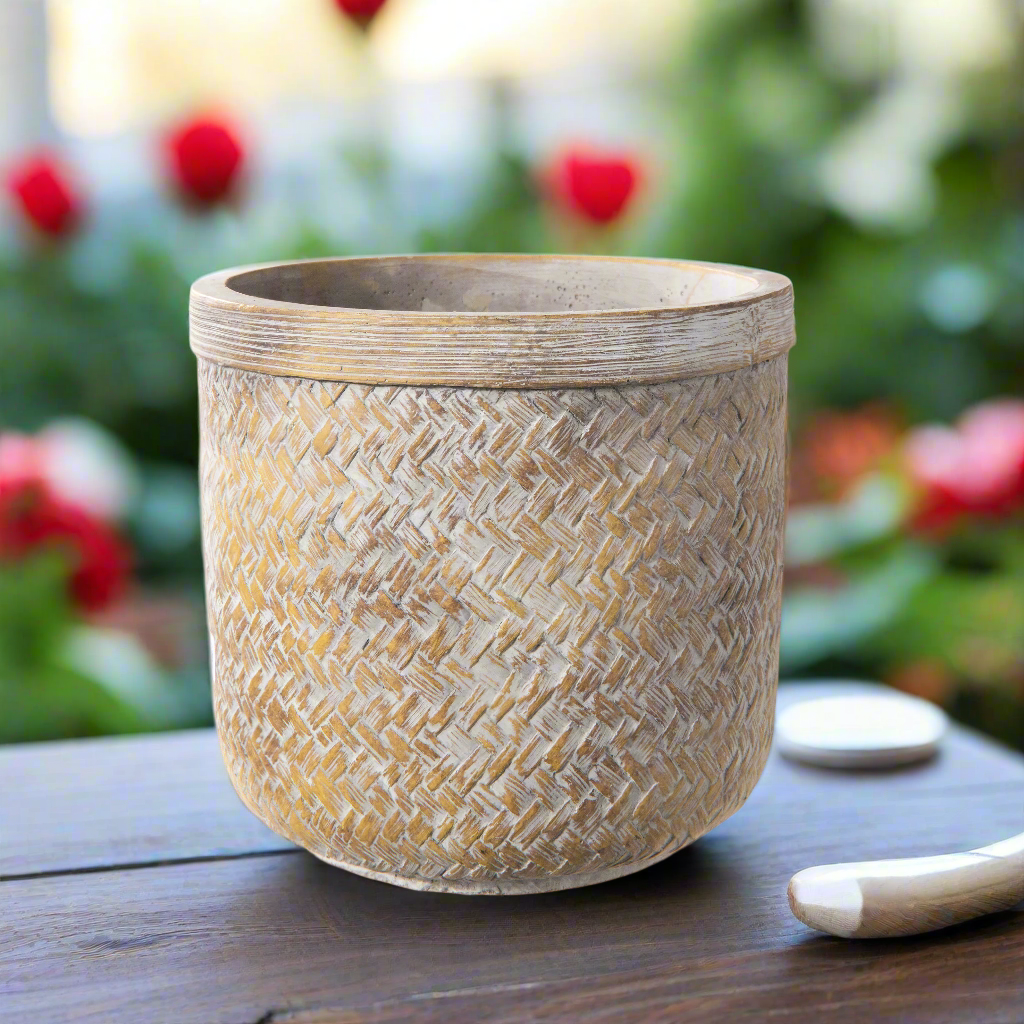 Zinnia Cement Basket Weave Round Pot