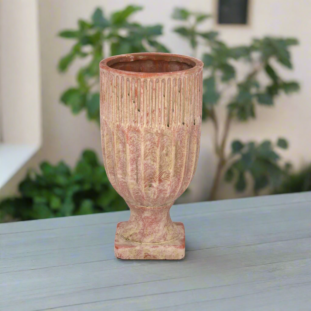 Gillian Terracotta Pot