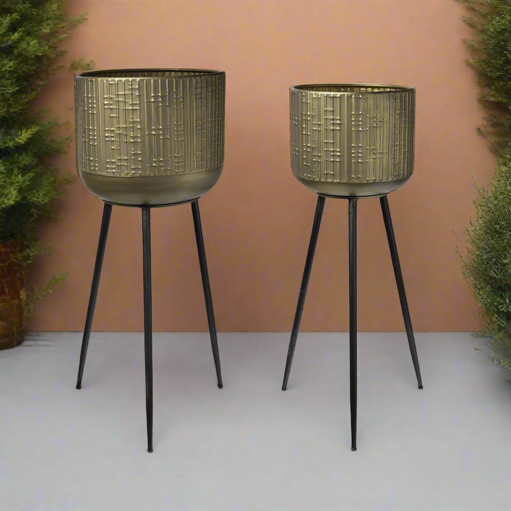 Prielle Metal Round Planter Set with Stand (Set of 2)
