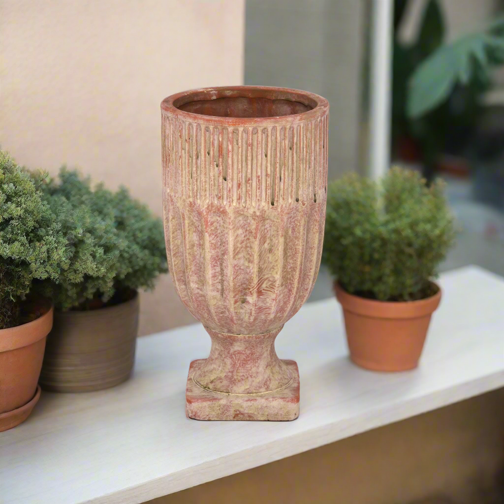 Gillian Terracotta Pot