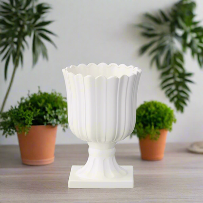 Clarisse Ceramic Tulip Urn Planter
