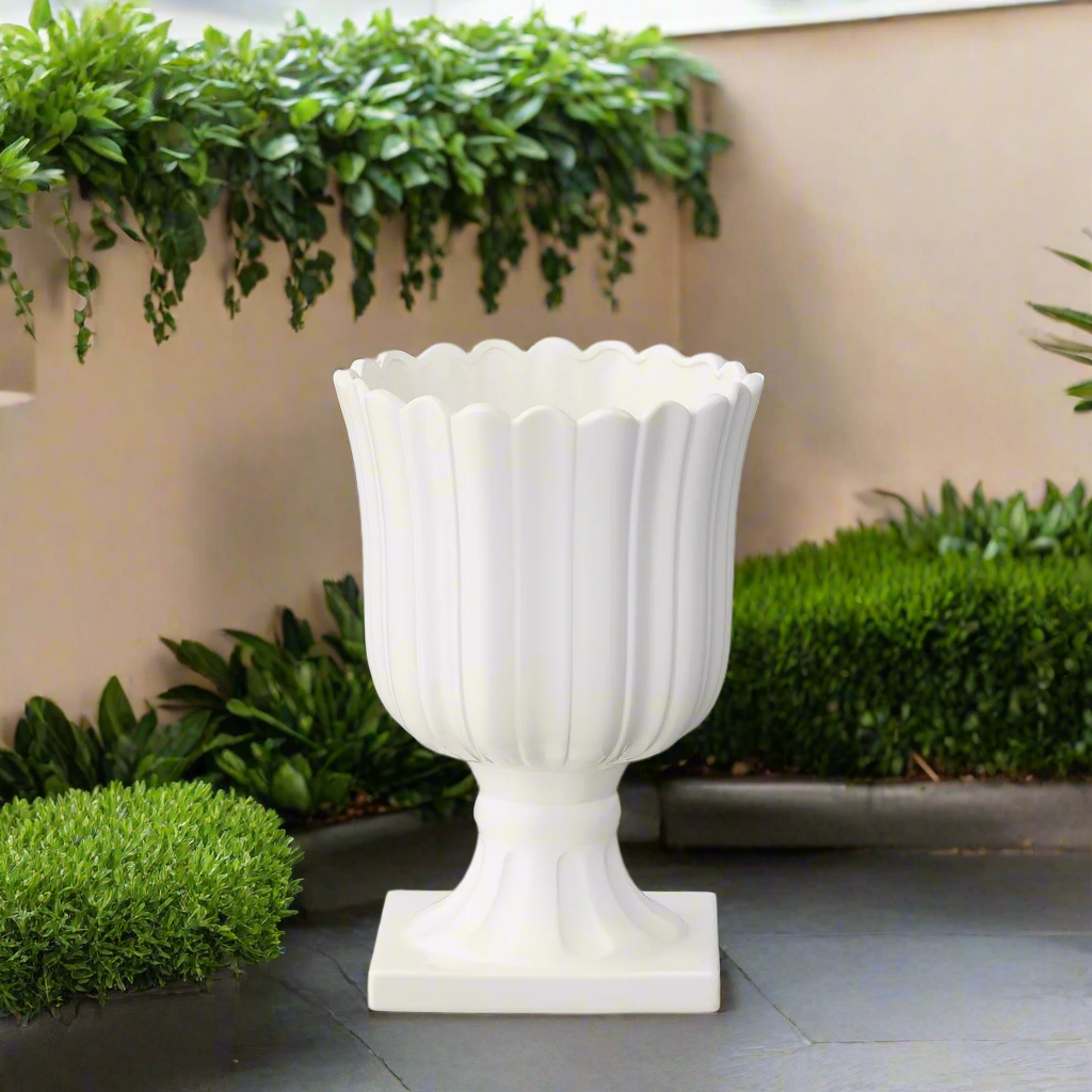Clarisse Ceramic Tulip Urn Planter